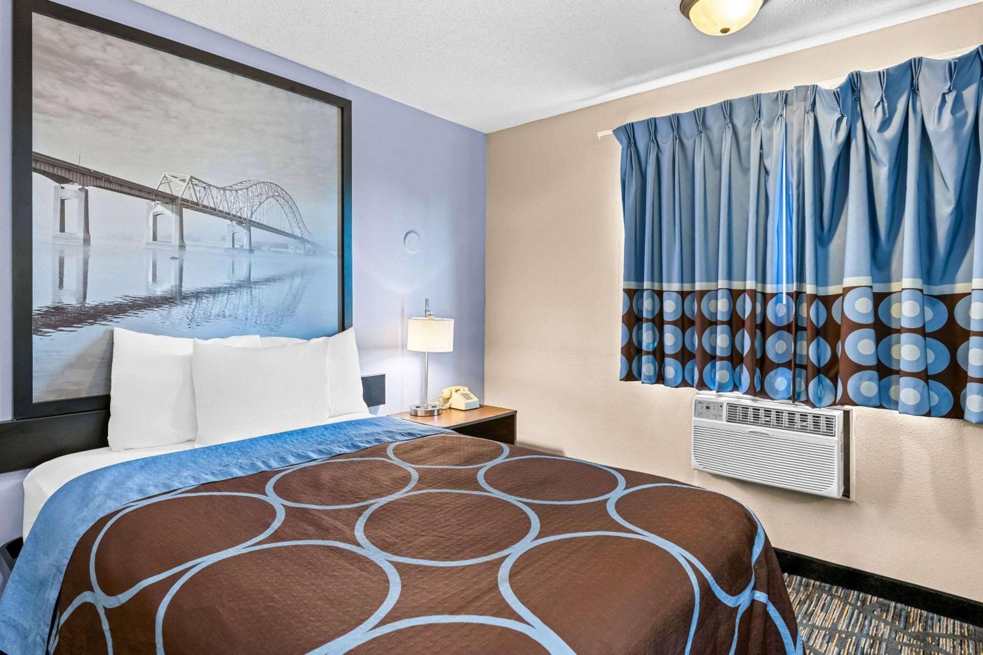 Super 8 By Wyndham Ia Omaha Ne Area Motel 3*